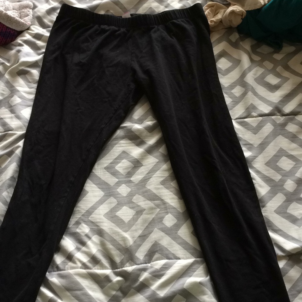 Black leggings!